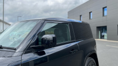 Land Rover Defender 2.0 P300 X-Dynamic SE 90 3dr Auto Petrol Estate